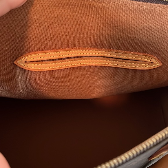 Louis Vuitton Monogram Alma Handbag PM - Picture 11 of 16